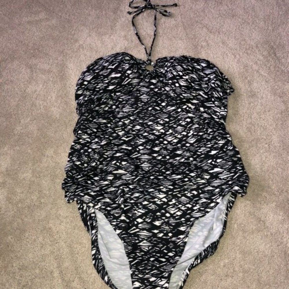 Oh Baby By Motherhood One Piece Swimsuit Size 12 Maternity Black White